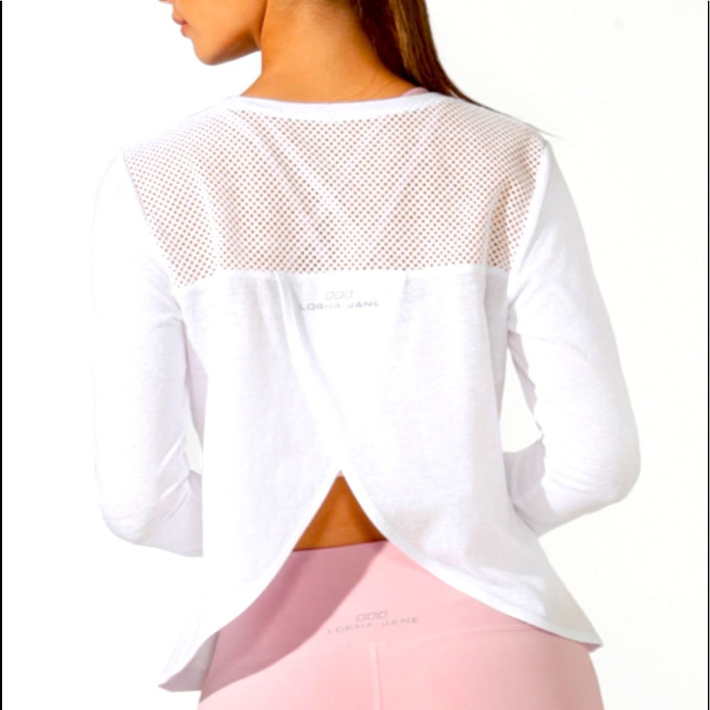 —Lorna Jane cover up cropped long sleeve gym top